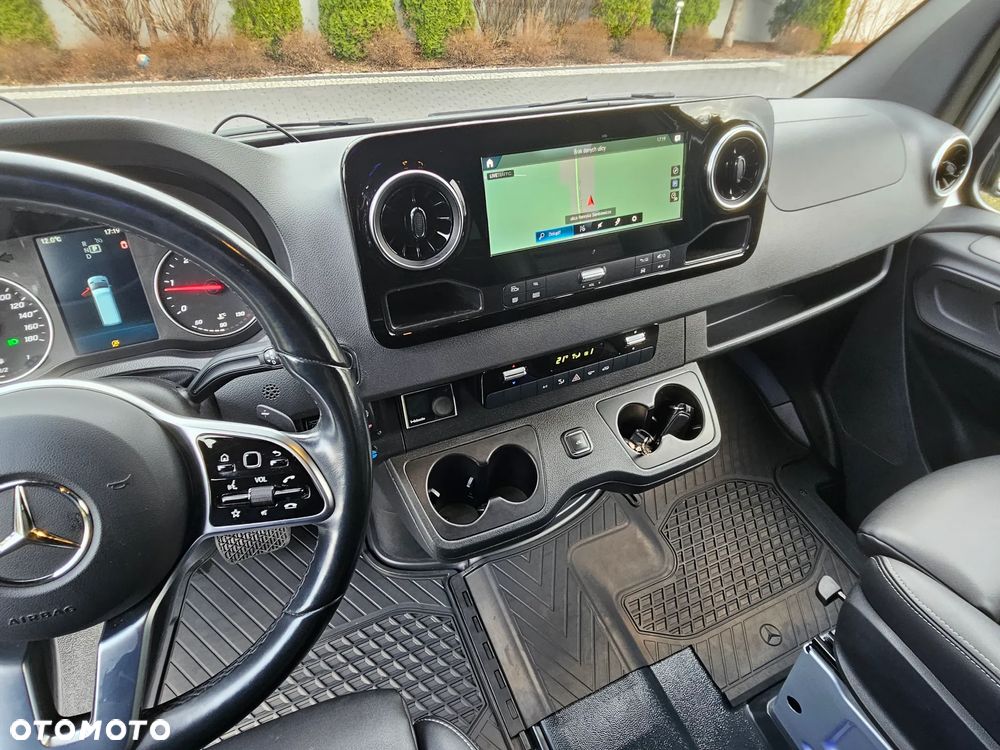 Mercedes-Benz Sprinter Long BASE 9G-Tronic 907.255 - 33