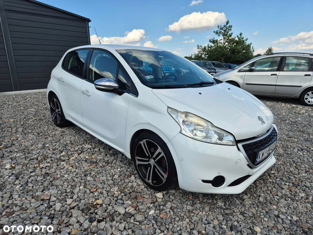 Peugeot 208 1.4 HDi Business Line - 2