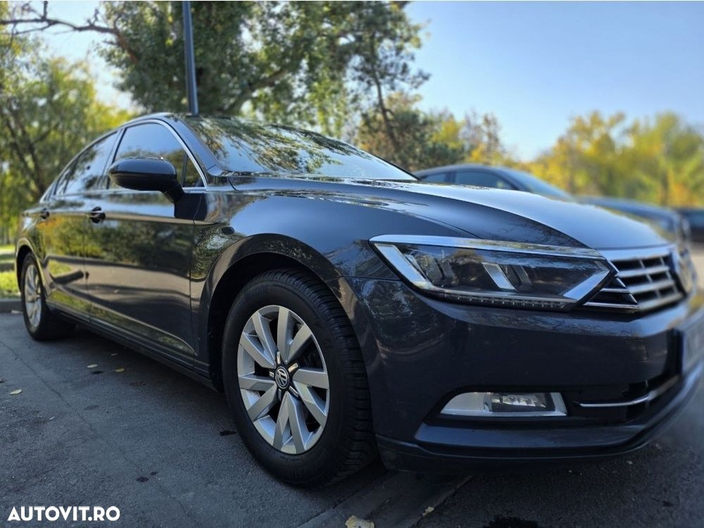 Volkswagen Passat - 8