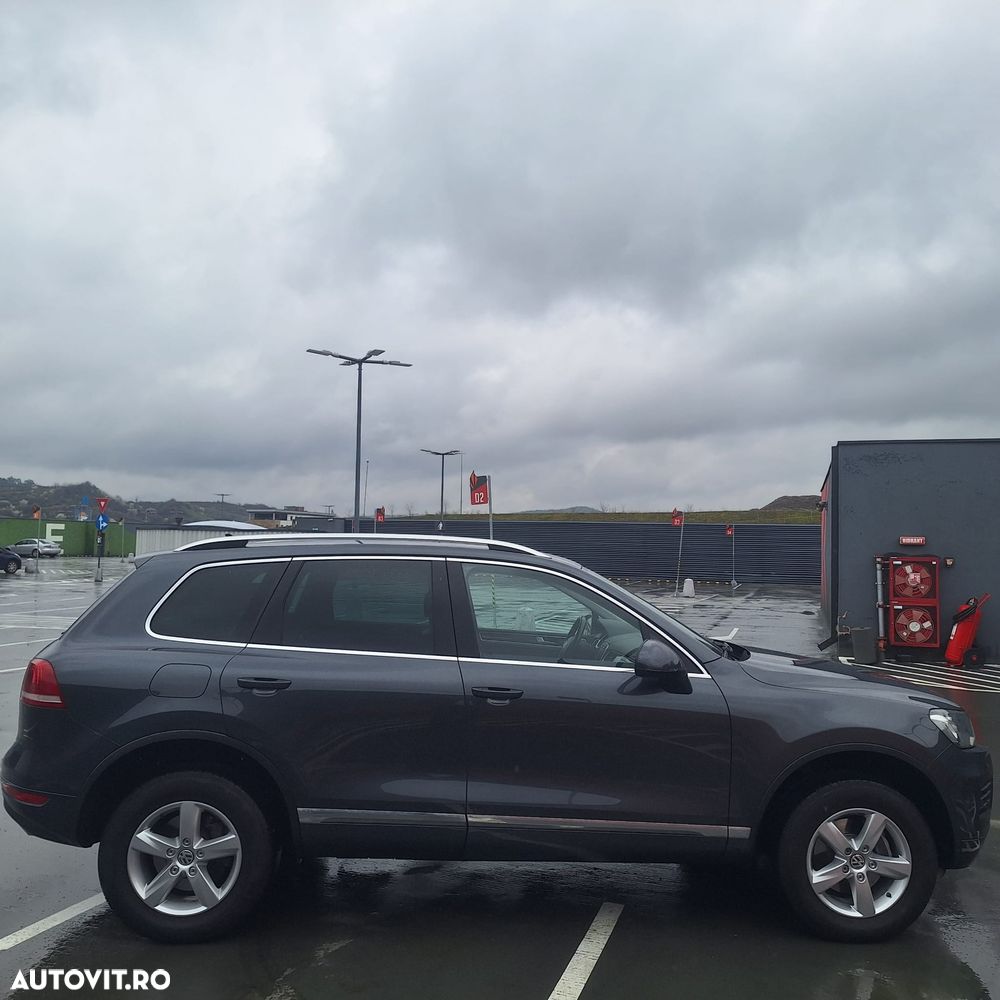 Volkswagen Touareg - 5