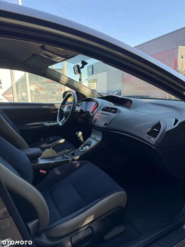 Honda Civic 1.8 Comfort - 24