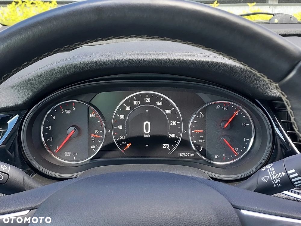 Opel Insignia 2.0 CDTI Cosmo S&S - 36