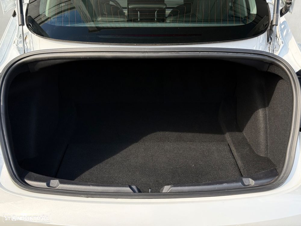 Tesla Model 3 Standard RWD Plus - 25
