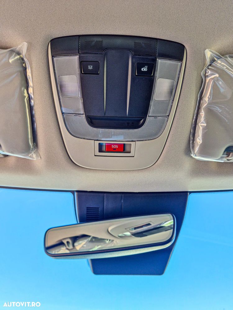 Kia Sportage 1.6 T-GDI 7DCT HP 4x2 MHEV Urban - 12