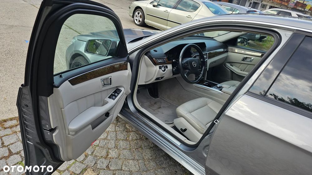 Mercedes-Benz Klasa E 350 4-Matic Avantgarde - 7
