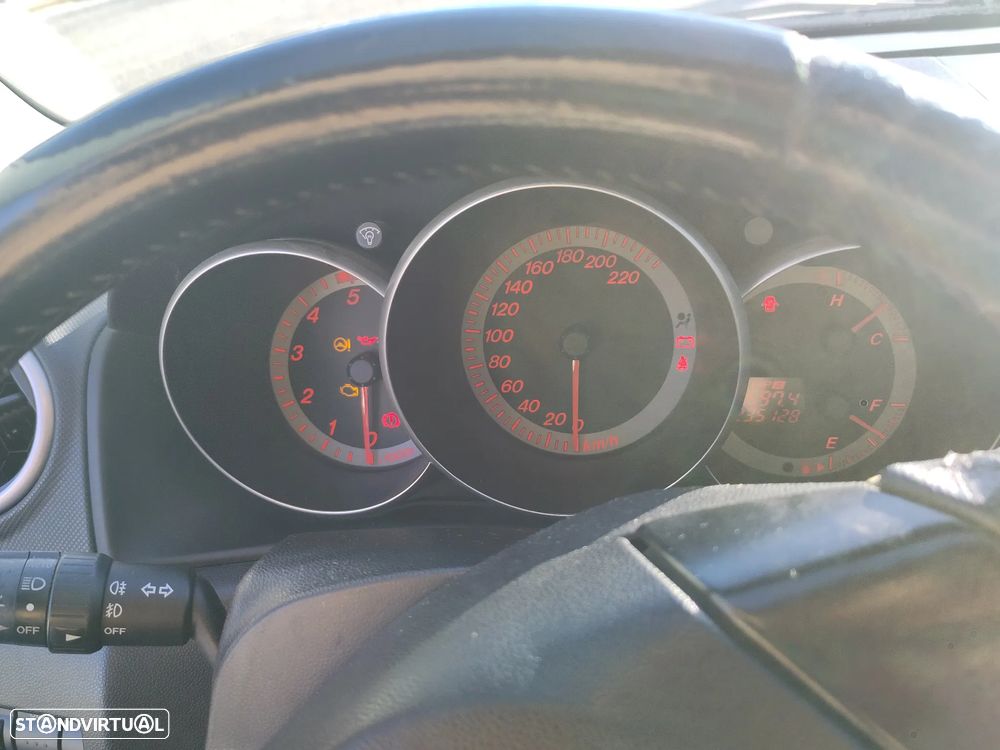 Mazda 3 Hatchback MZR 1.6 CD Sport - 5
