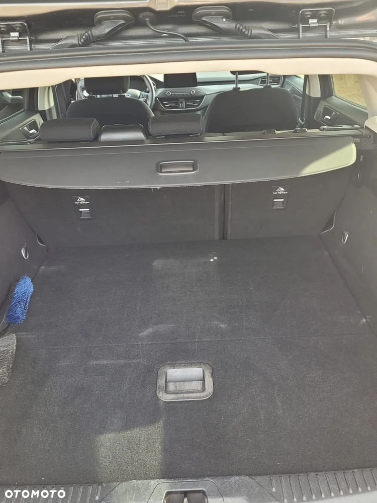 Ford Focus 2.0 EcoBlue Titanium - 12