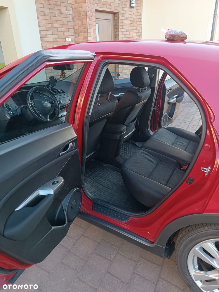 Honda Civic 1.8i-VTEC Sport - 6