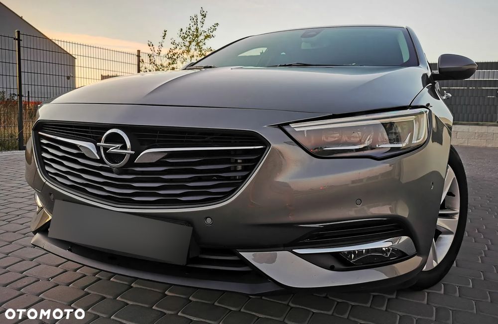 Opel Insignia 2.0 CDTI Executive - 3