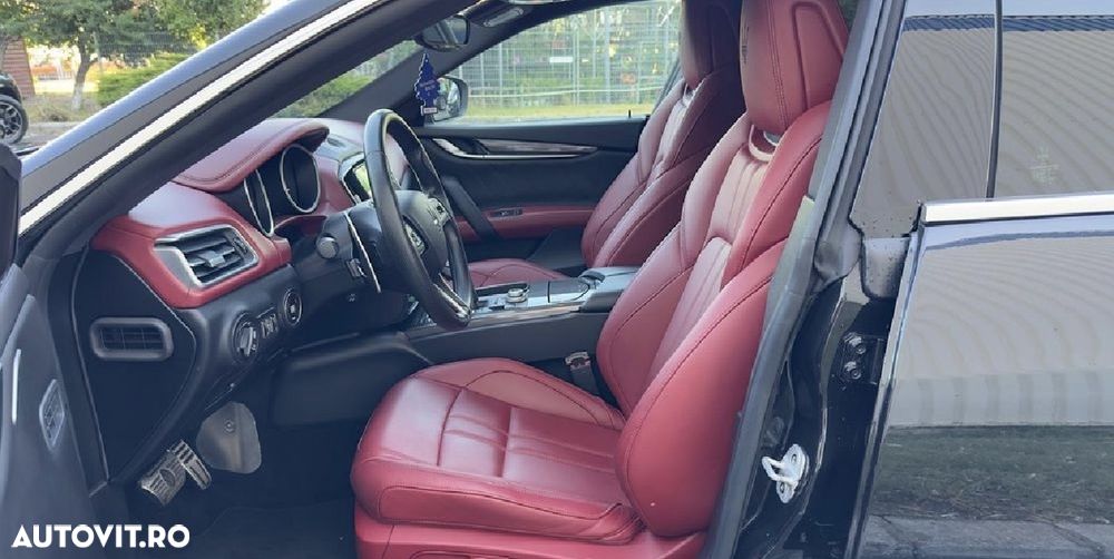 Maserati Ghibli - 5