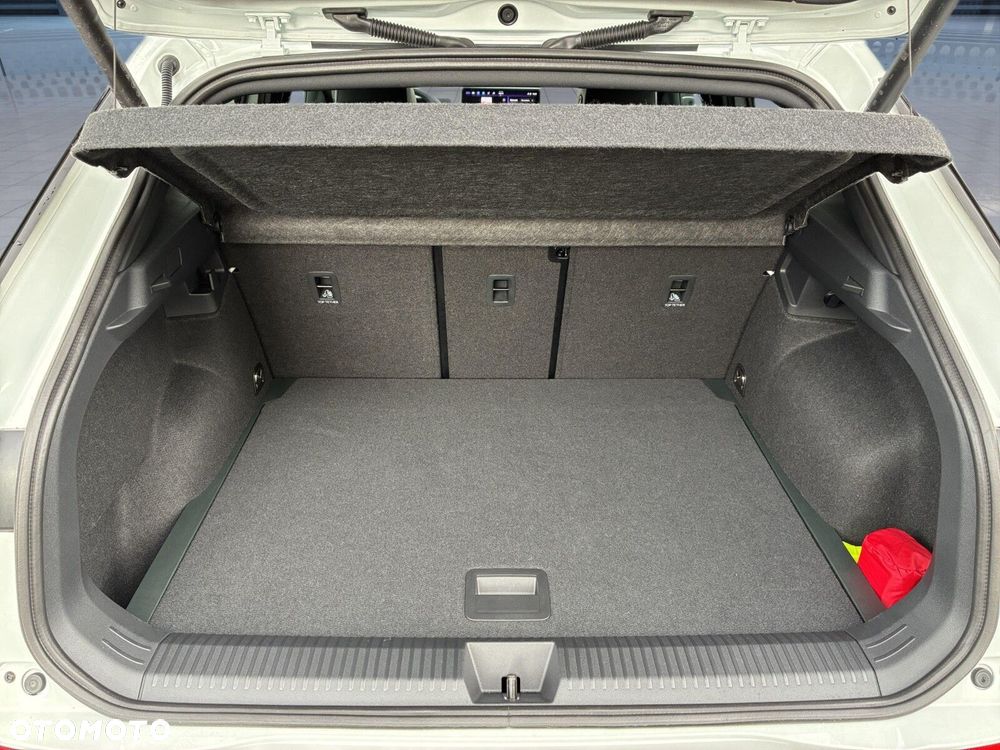 Volkswagen T-Roc - 31