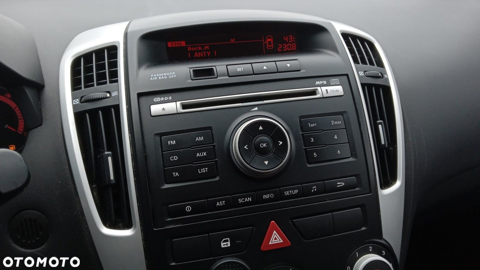 Kia Ceed - 19