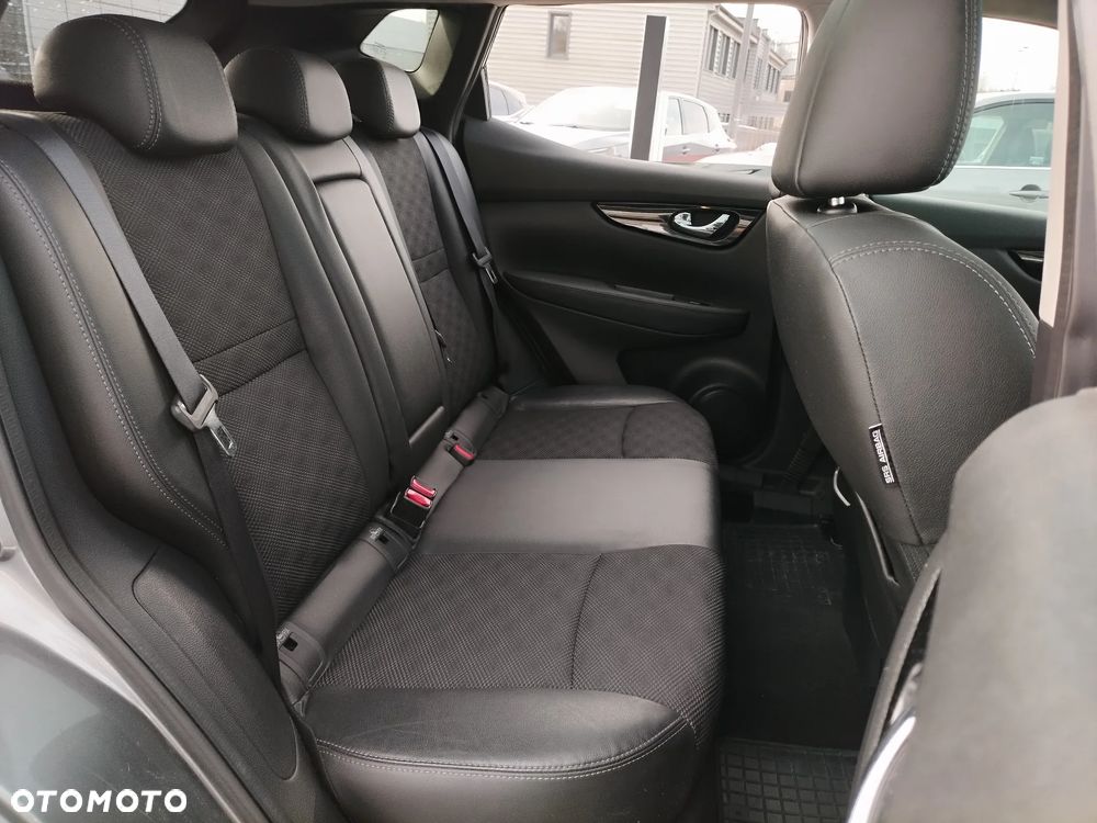 Nissan Qashqai 1.2 DIG-T Tekna - 17