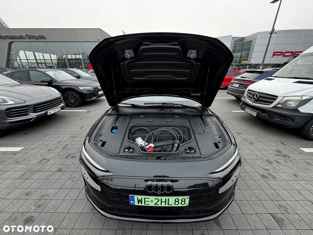 Audi A6 Avant e-tron Avant - 16