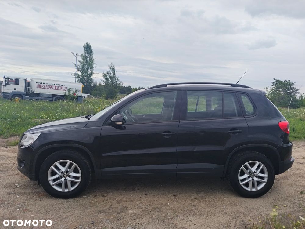Volkswagen Tiguan - 2