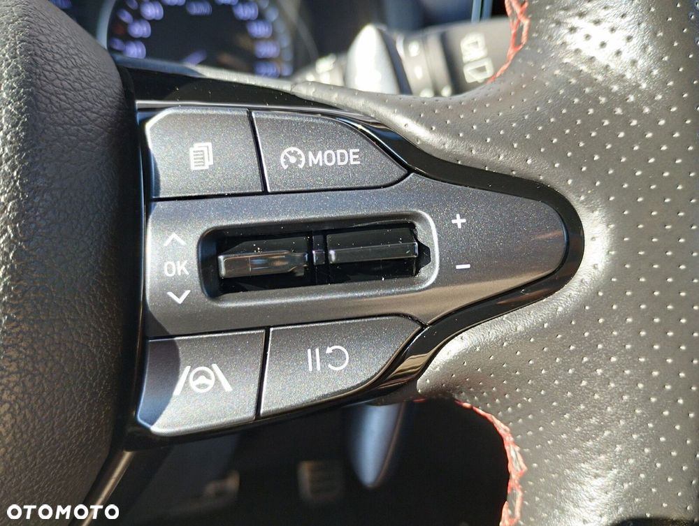 Hyundai i30 1.5 T-GDI 48V Executive DCT - 27