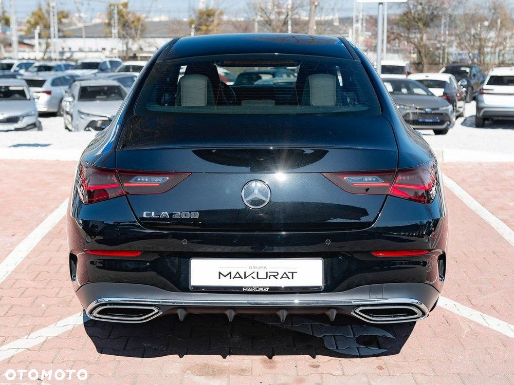 Mercedes-Benz CLA - 10