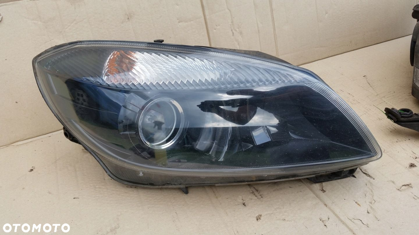 SKODA FABIA 2 II LIFT MONTE CARLO PRAWA LEWA LAMPA PRZÓD KOMPLET - 3
