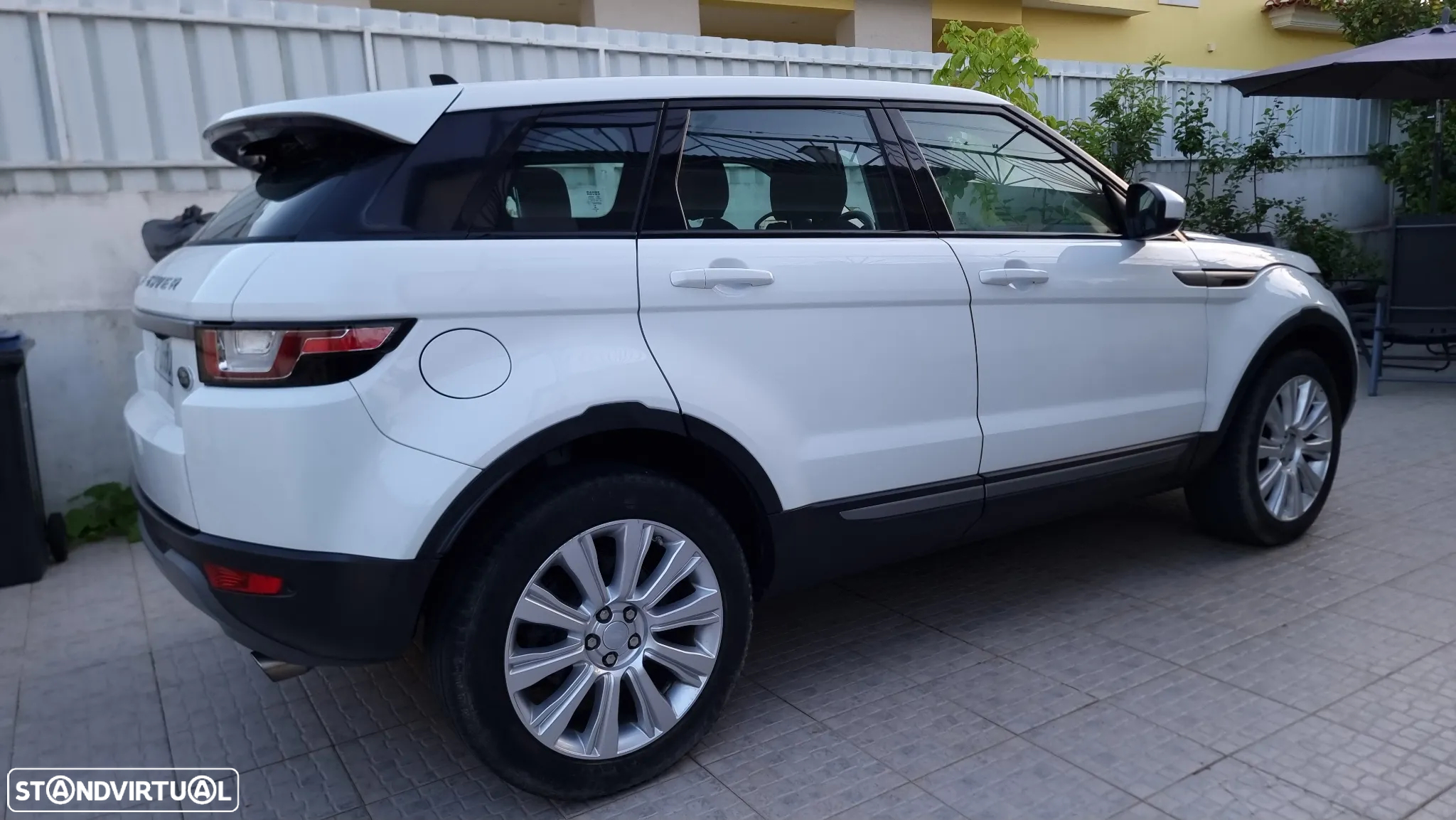 Land Rover Range Rover Evoque 2.0 TD4 Pure - 22