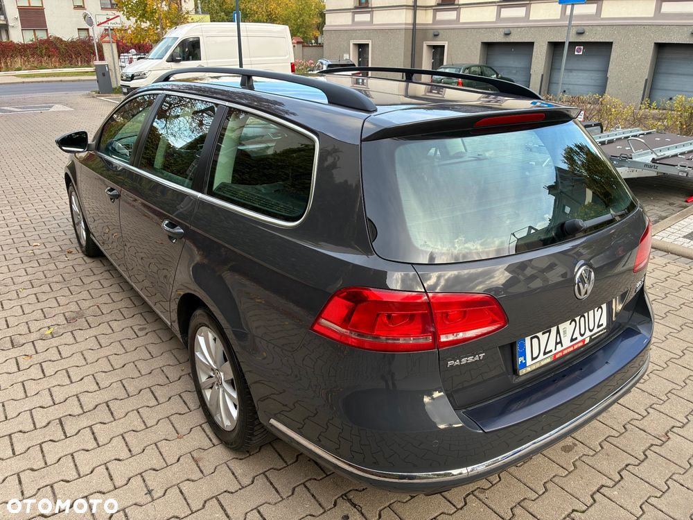 Volkswagen Passat 2.0 TDI Comfortline - 33