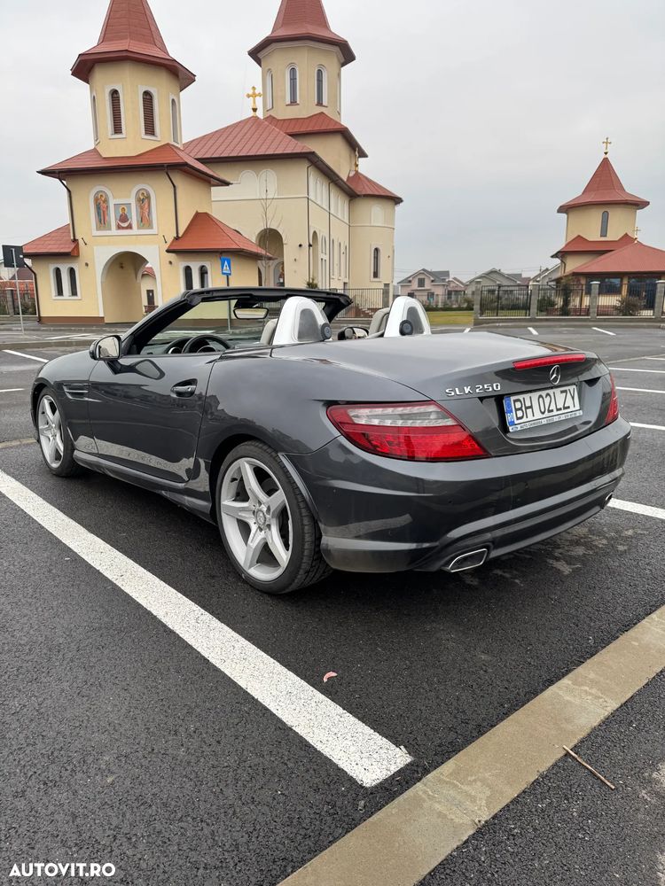 Mercedes-Benz SLK - 15