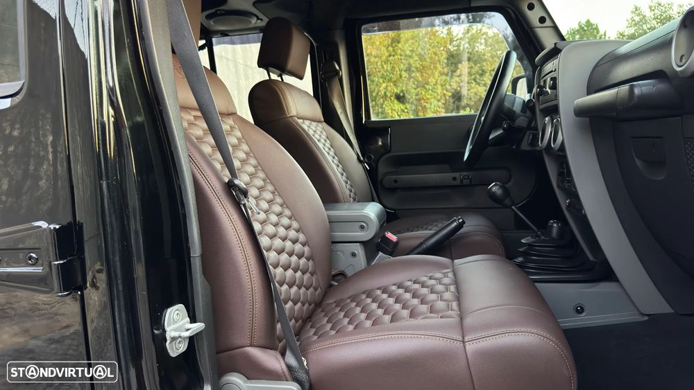 Jeep Wrangler Unlimited 2.8 CRD MTX Sahara - 29