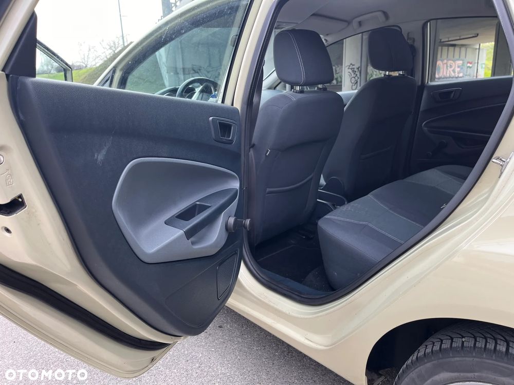 Ford Fiesta 1.25 Trend - 8