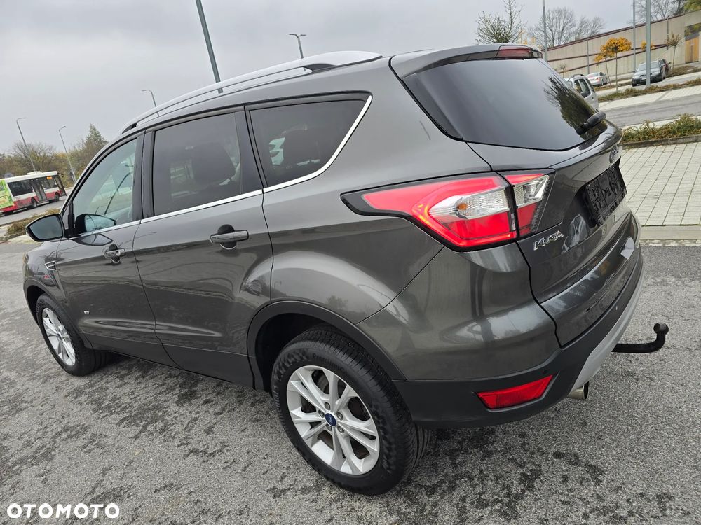 Ford Kuga 2.0 TDCi 4x4 Titanium - 33