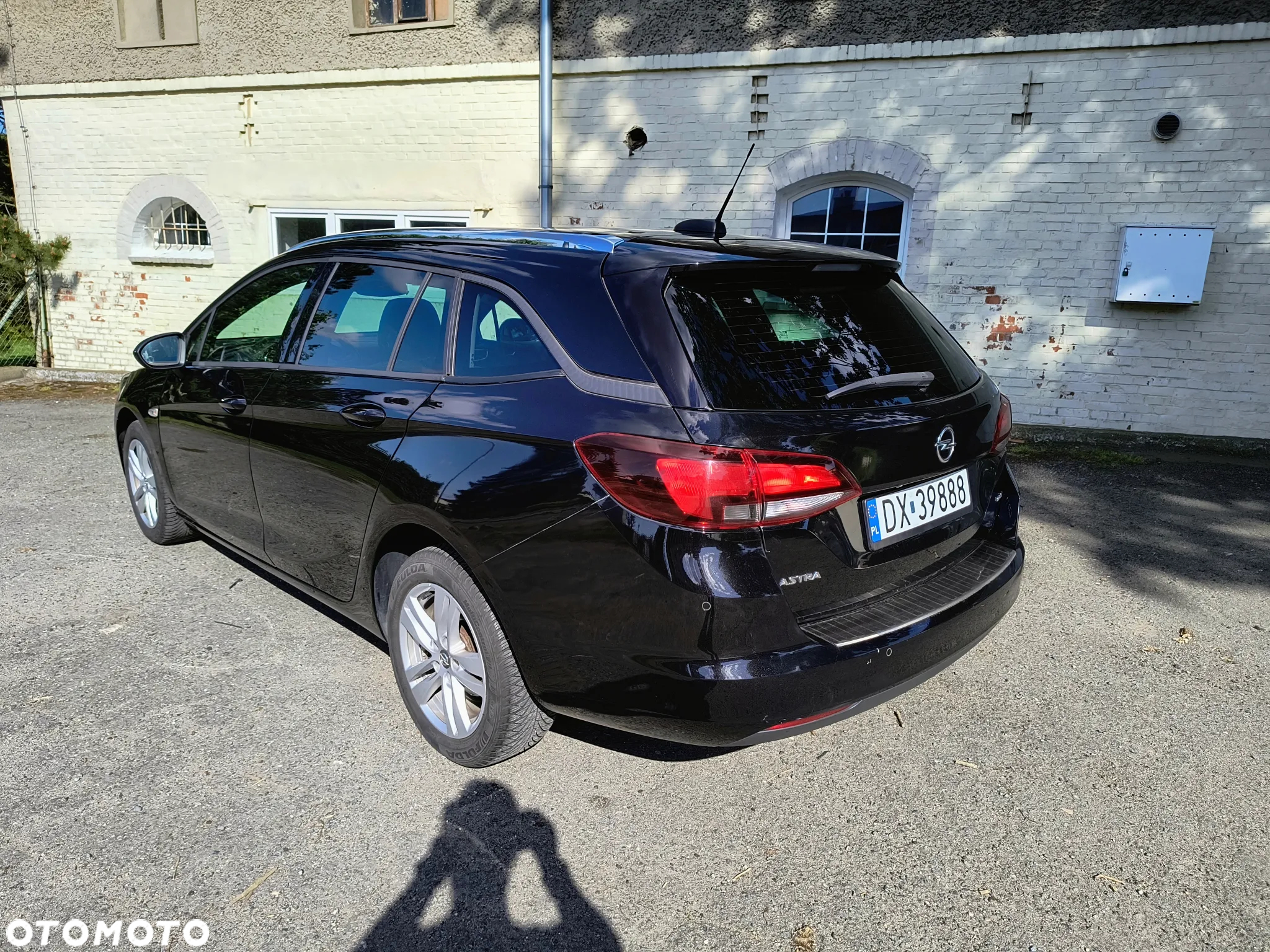 Opel Astra IV 1.6 CDTI Cosmo - 3