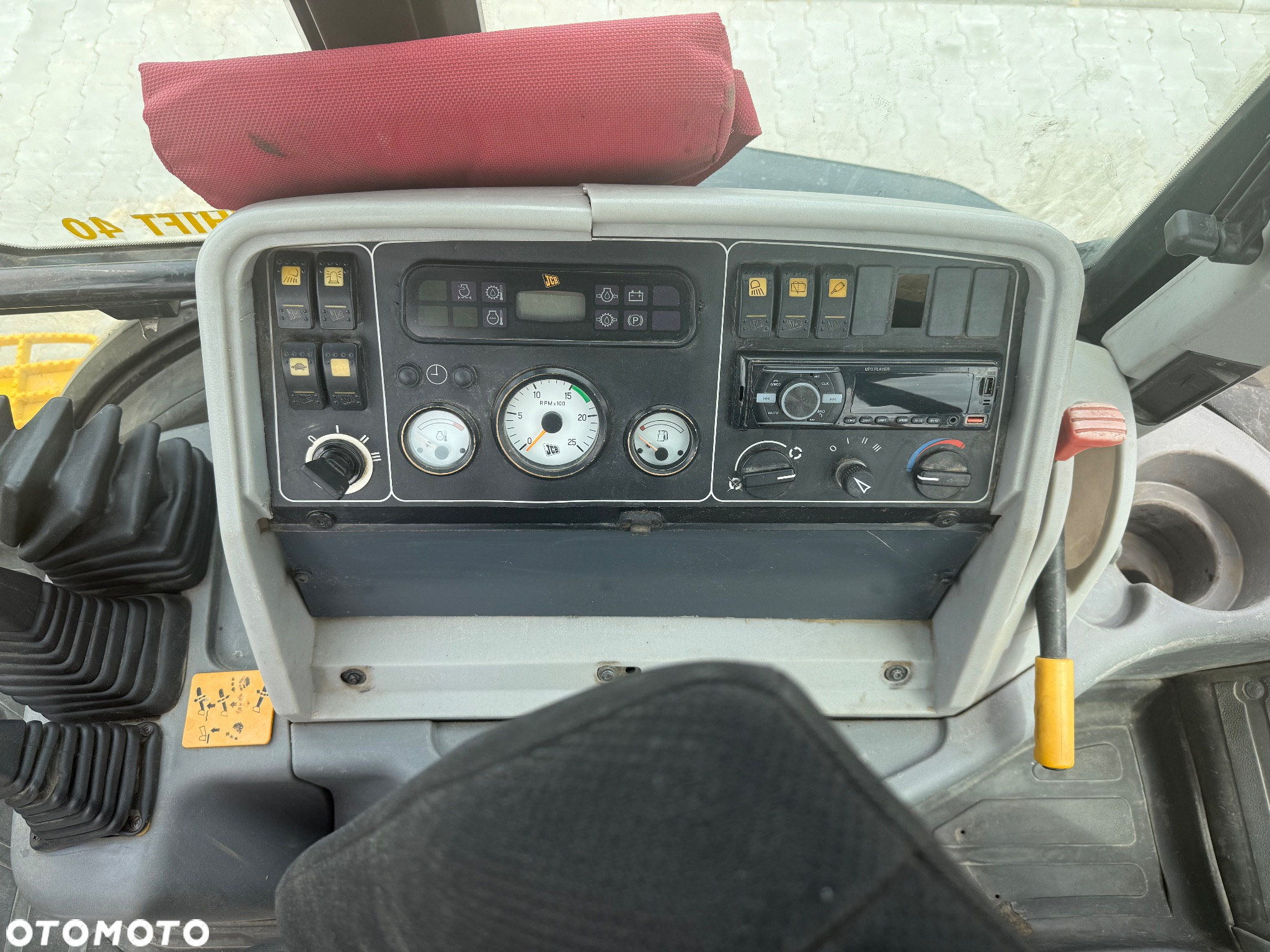 JCB 3cx - 14