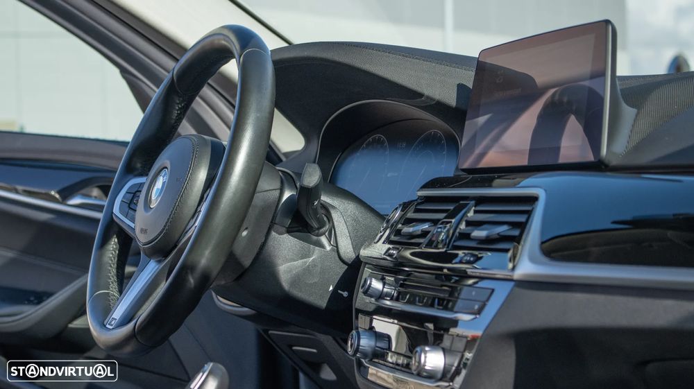 BMW 530 e iPerformance - 17