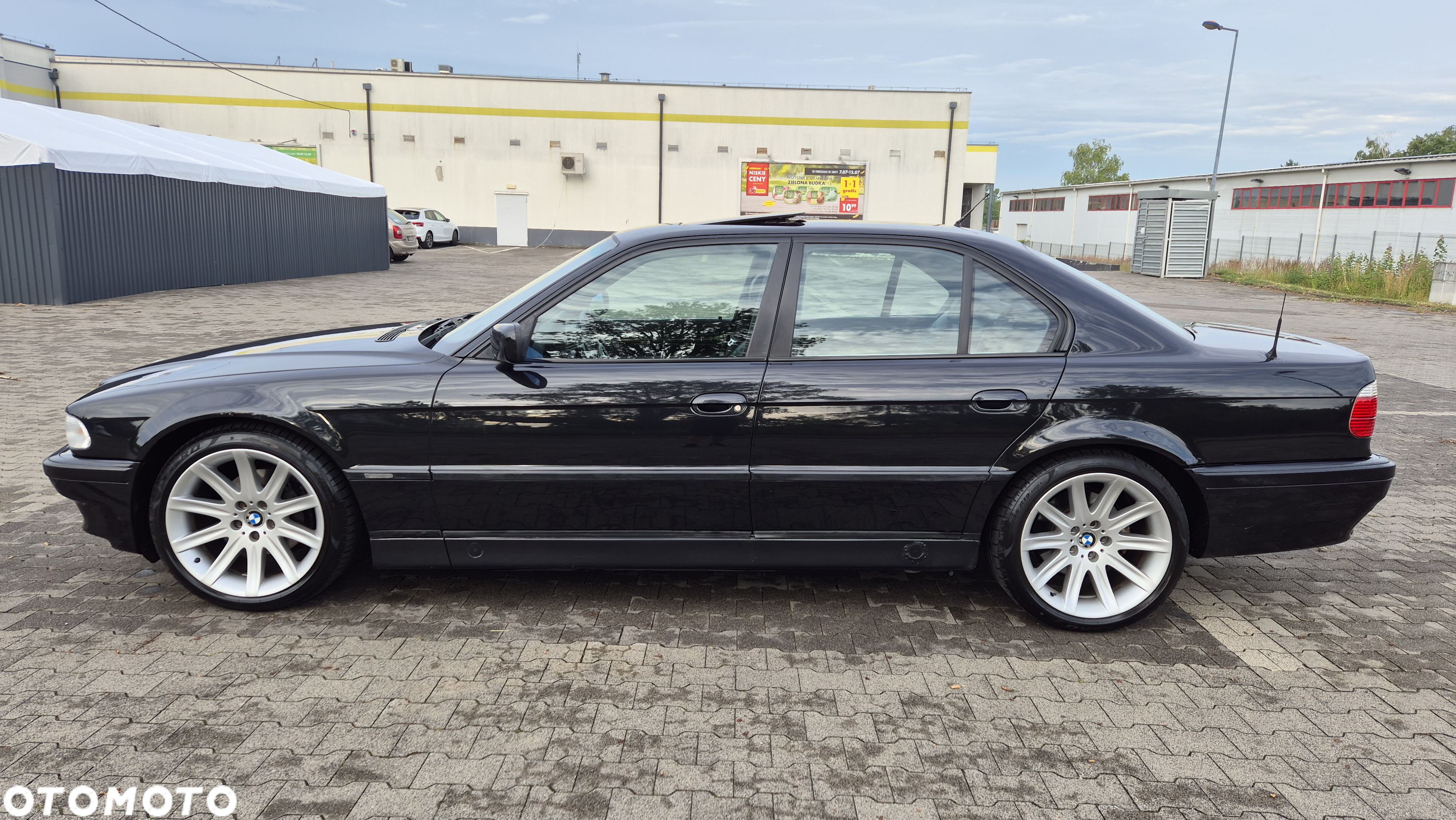 BMW Seria 7 728i L - 8