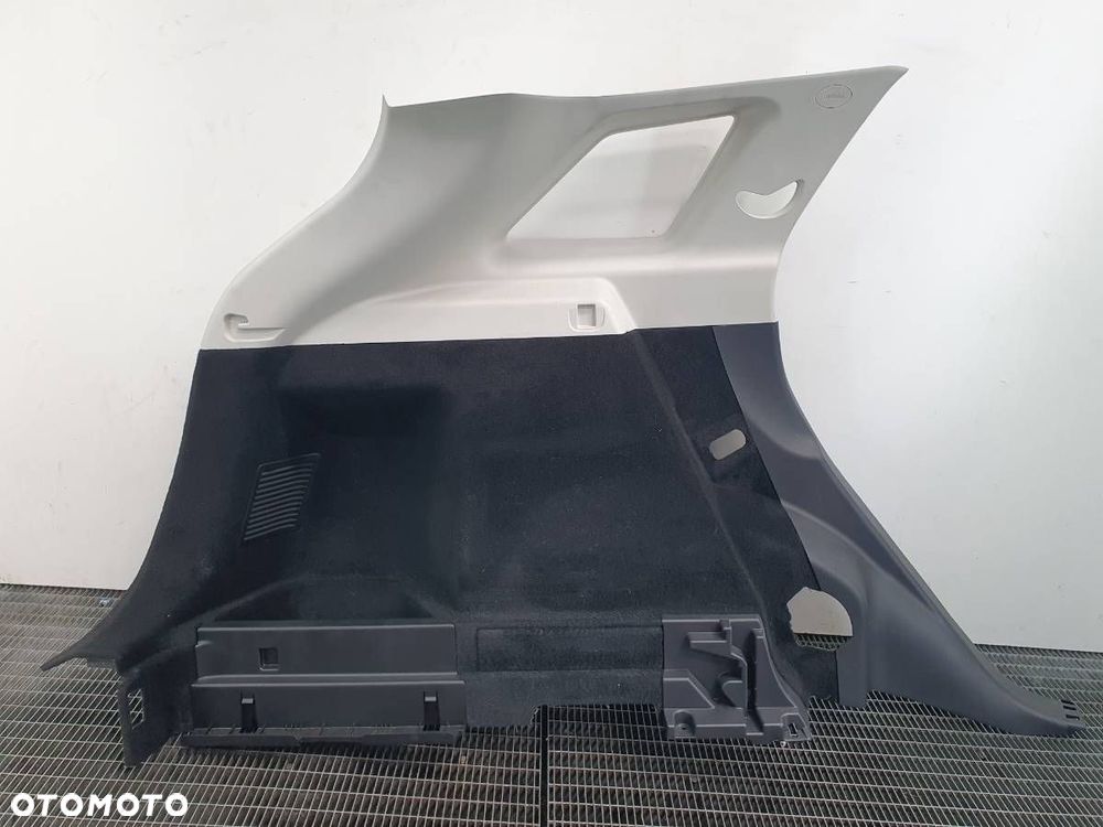 BOCZEK BAGAŻNIKA LEWY TAPICERKA OSŁONA BAIC BEIJING 7 X75 - 1