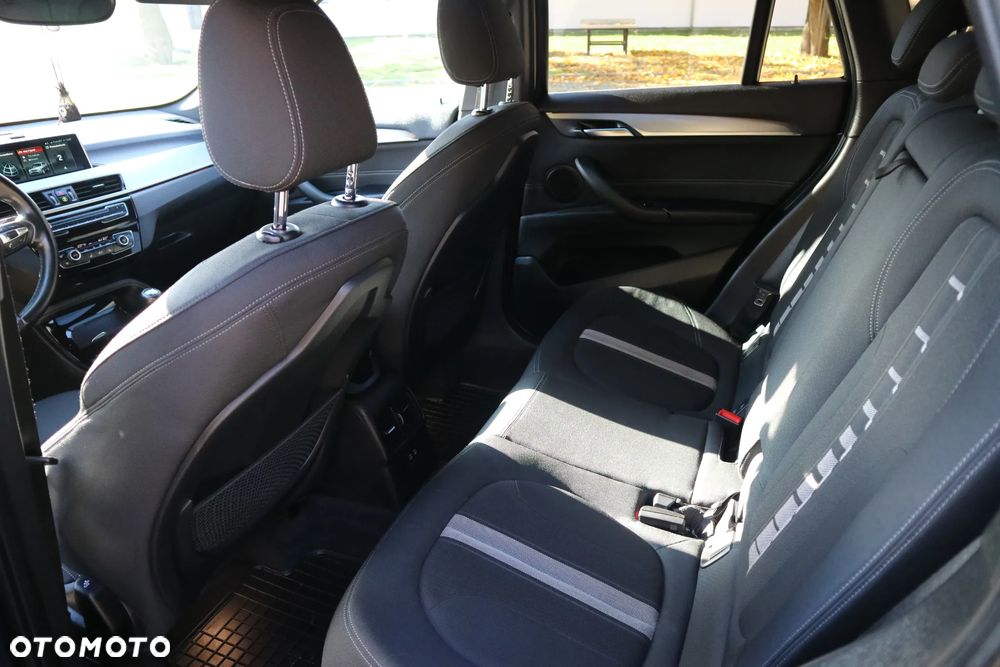 BMW X1 - 11