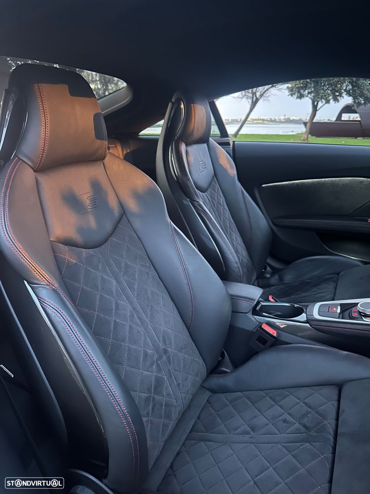 Audi TT Coupé 40 TFSI S tronic - 18