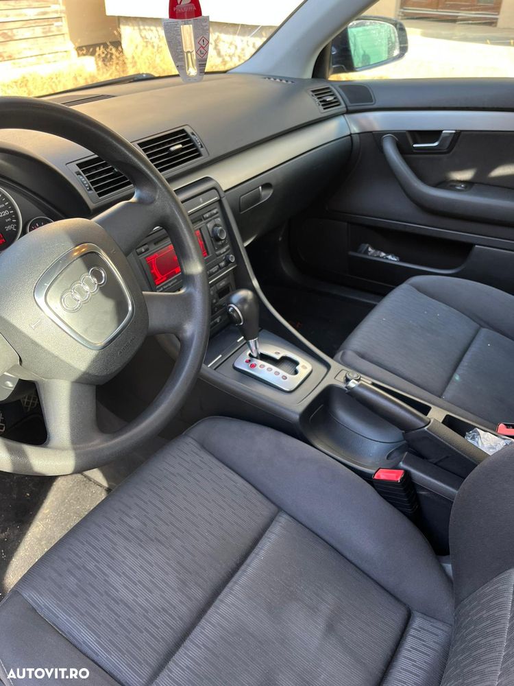 Audi A4 Avant 2.0 TDI DPF multitronic - 6