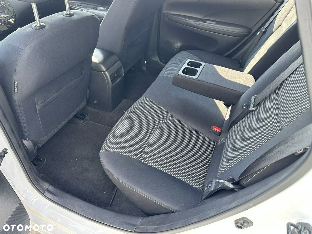 Nissan Pulsar - 11