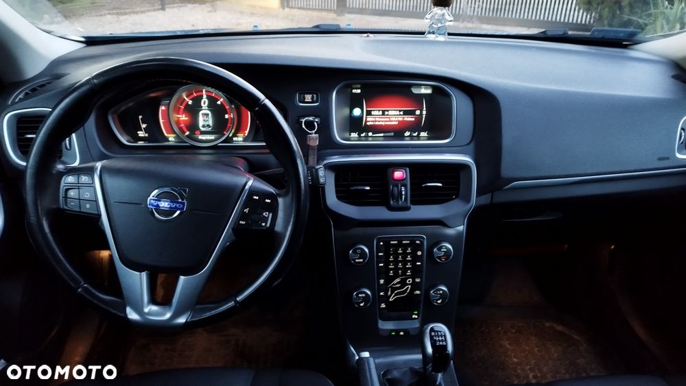 Volvo V40 - 6