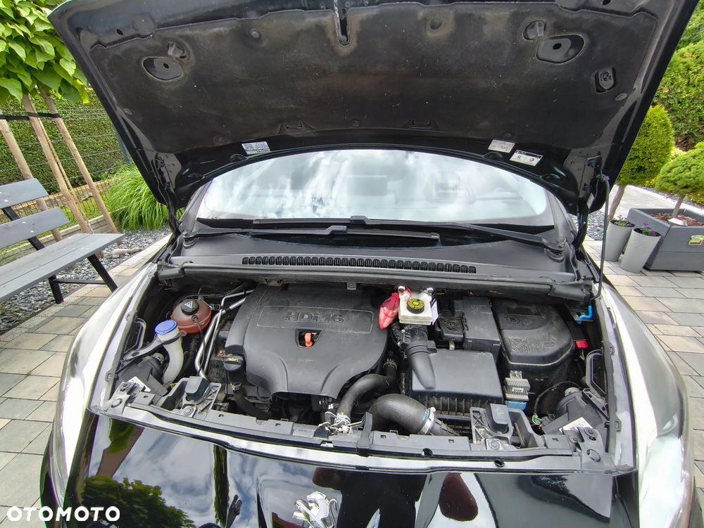 Peugeot 5008 2.0 HDi Allure - 15