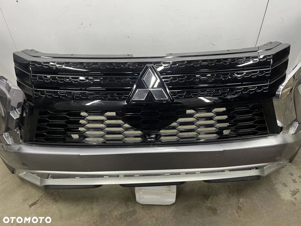 Zderzak przedni Mitsubishi Eclipse Cross 20r.- LIFT przód 6400K954ZZ - 7
