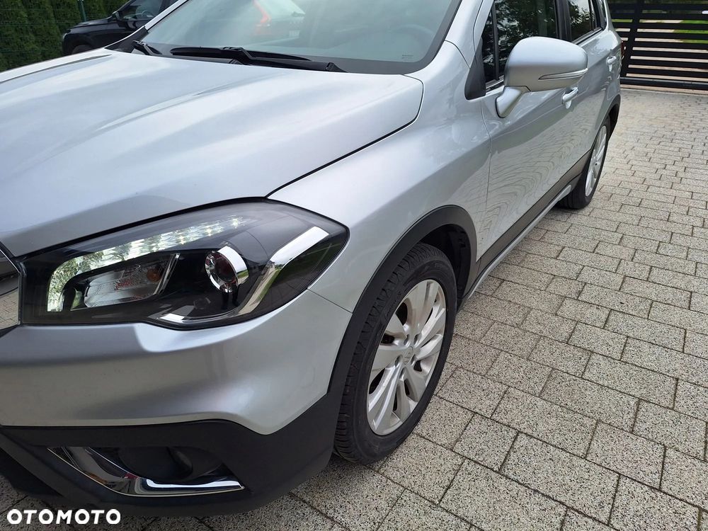Suzuki SX4 S-Cross 1.0 T Premium 4WD - 22