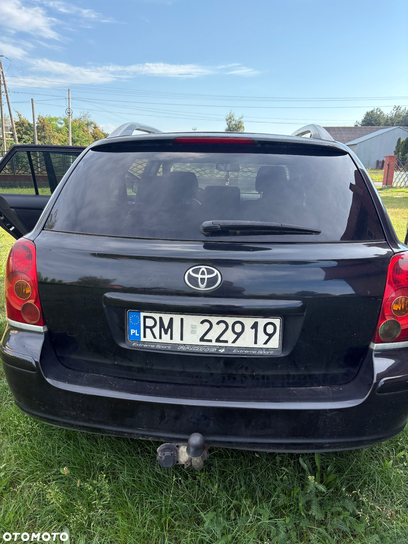 Toyota Avensis - 2