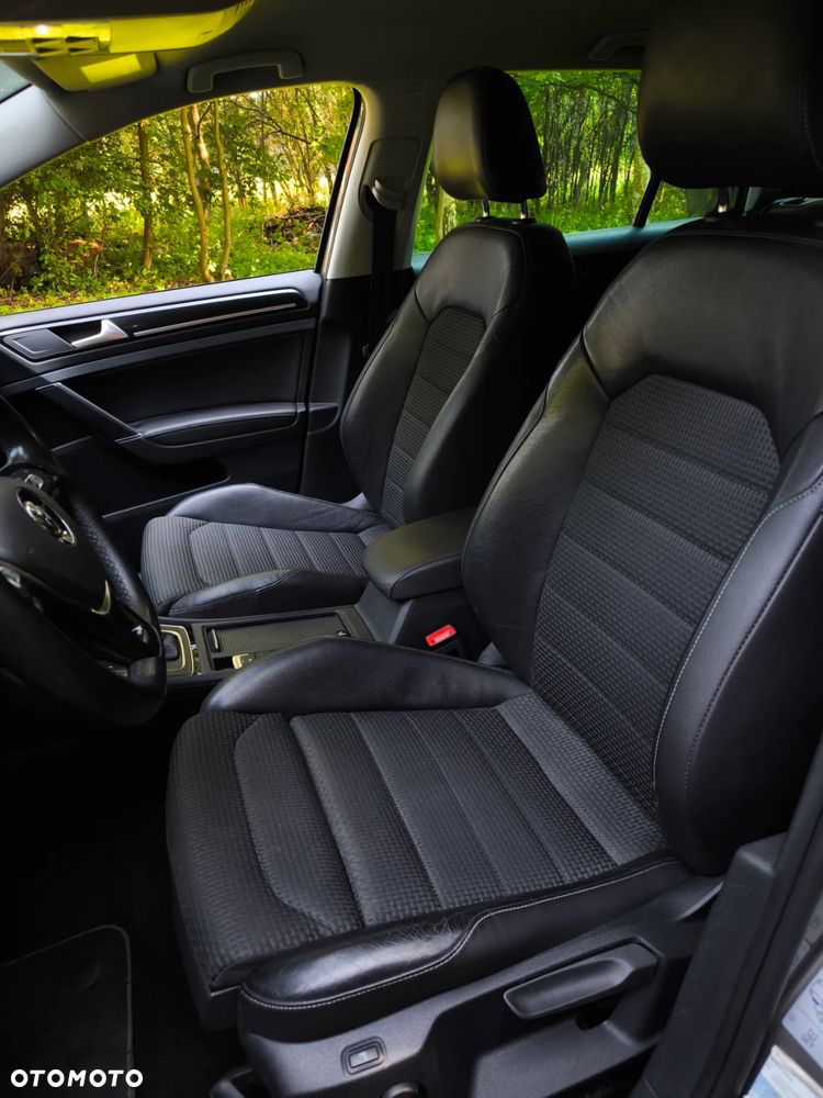 Volkswagen Golf VII 1.4 TSI BMT Highline DSG - 9