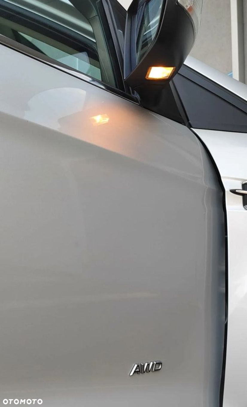 Ford Kuga - 34
