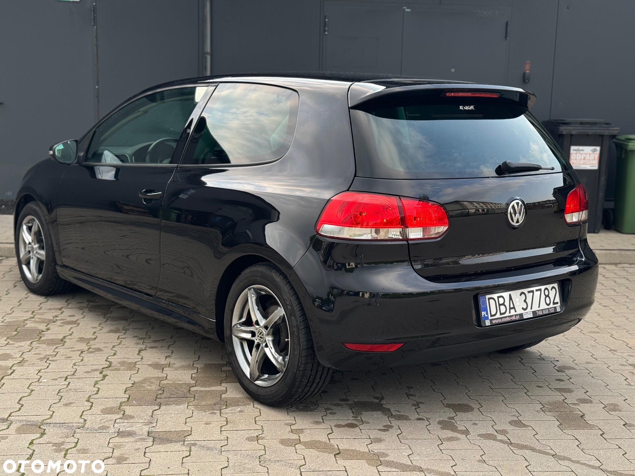 Volkswagen Golf VI 1.6 TDI Comfortline - 8