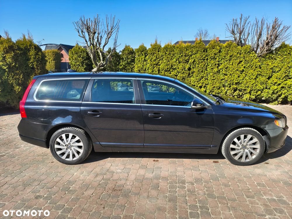 Volvo V70 - 8