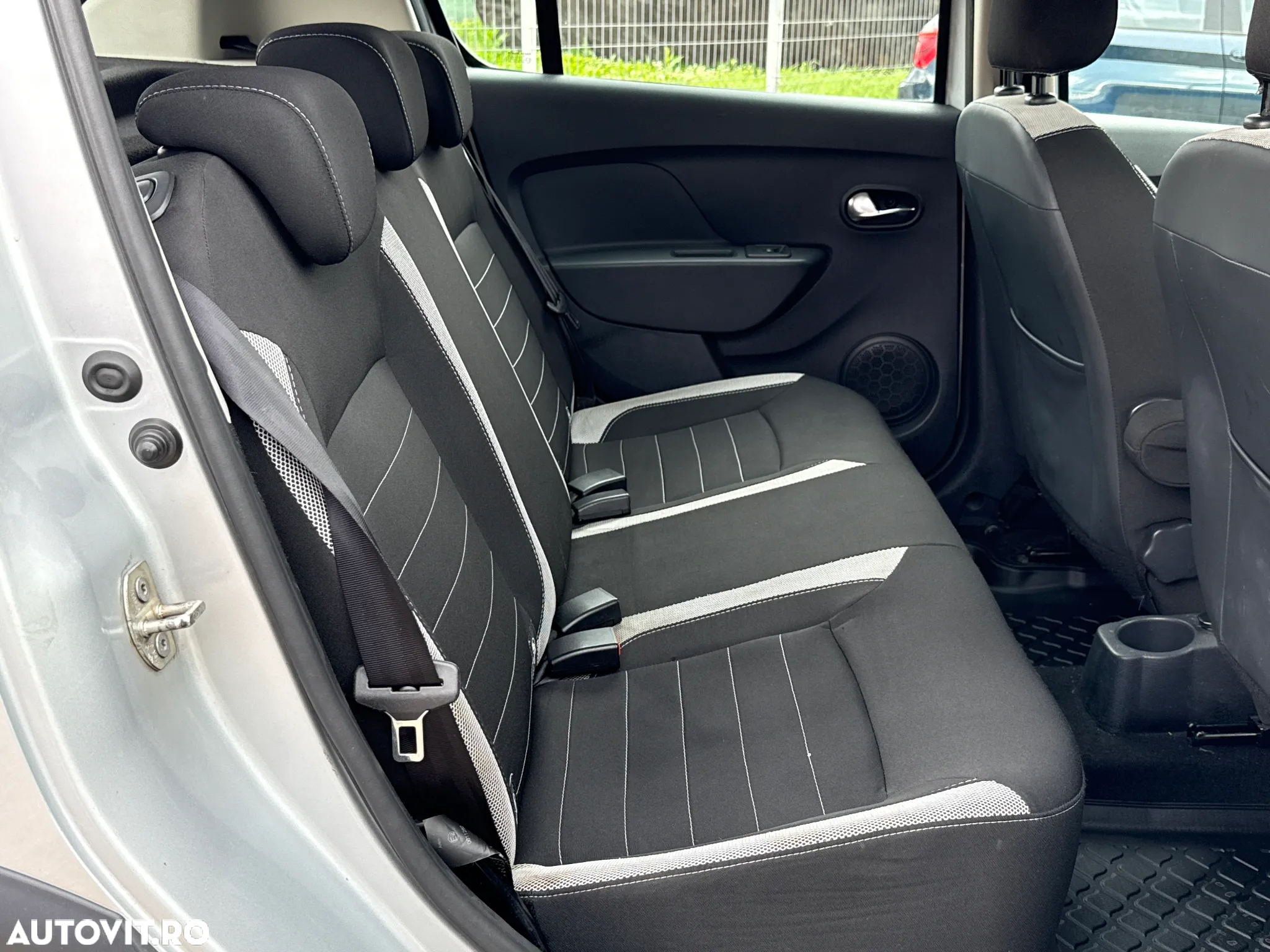 Dacia Sandero 0.9 Stepway - 11