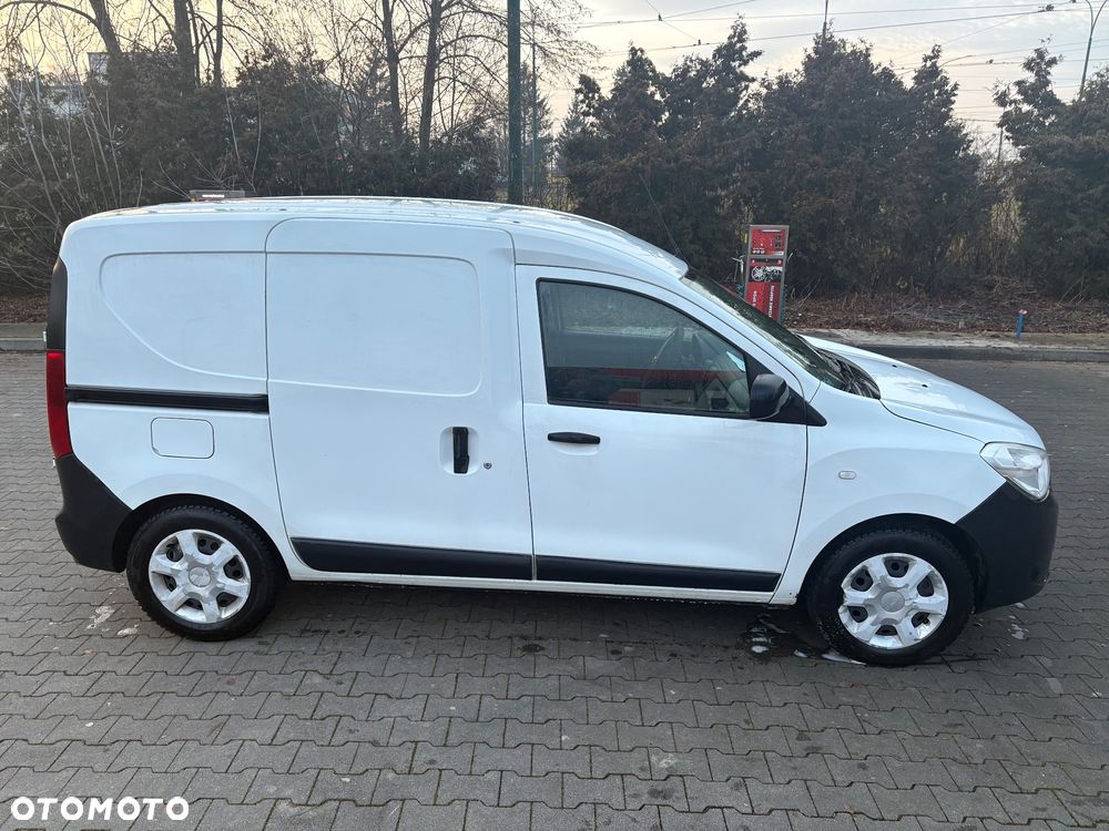 Dacia Dokker - 40