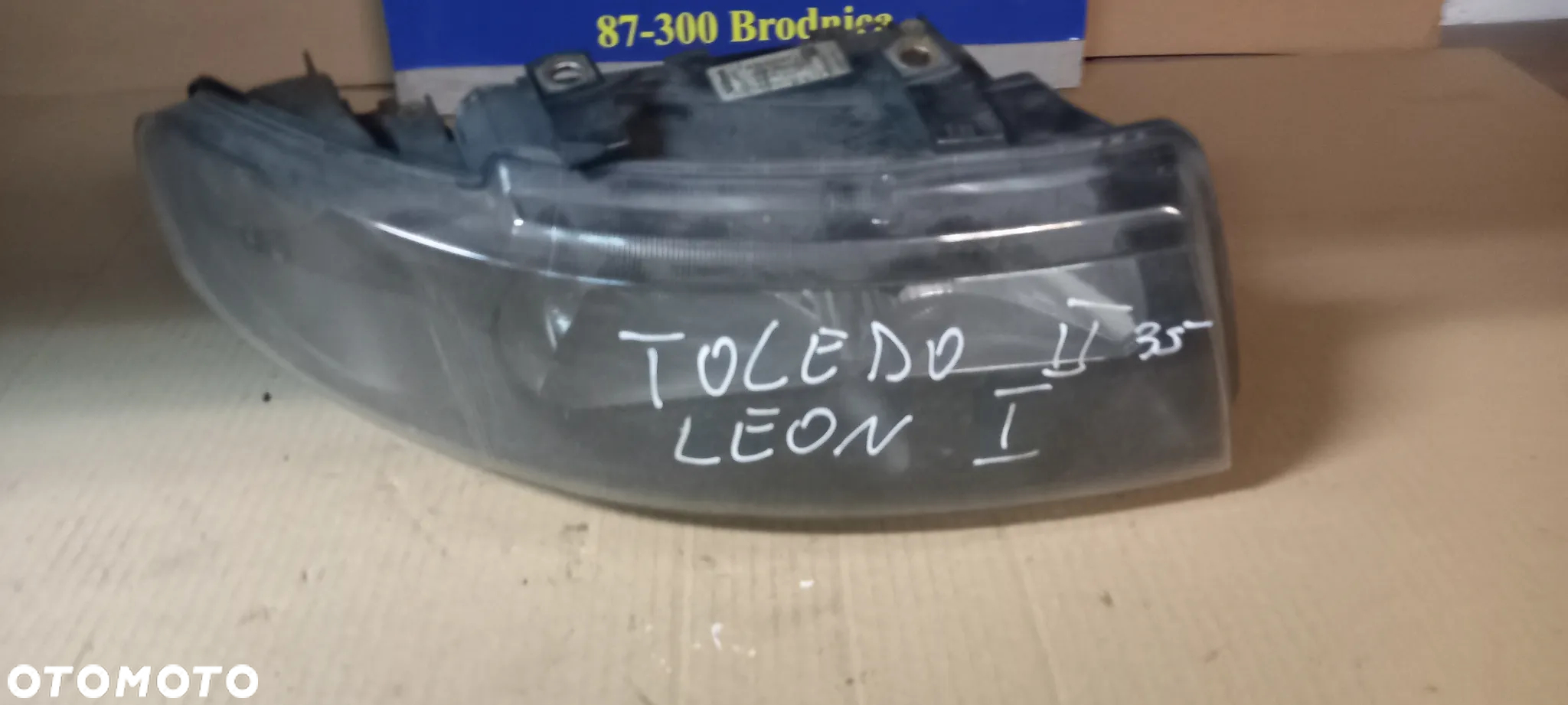 Lampa przód przednia prawa Seat Leon I / Toledo II - 2
