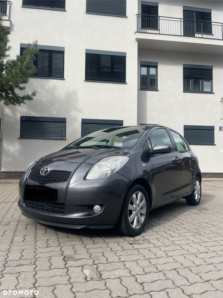 Toyota Yaris 1.3 Sol Premium MM - 1